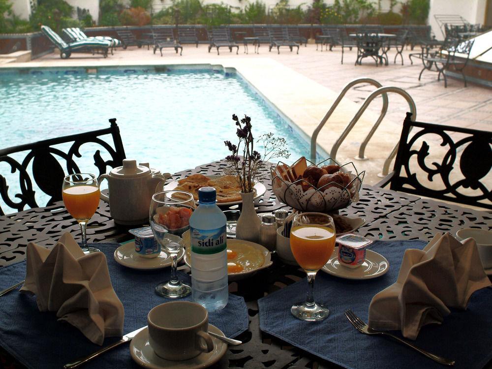 Ramada By Wyndham Fes Hotel Eksteriør billede